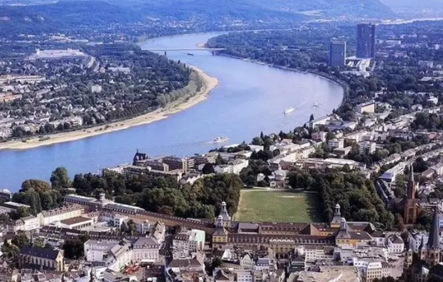 经典欧洲系列—西欧五国（普通半自助旅游仅限欧洲本地客人）