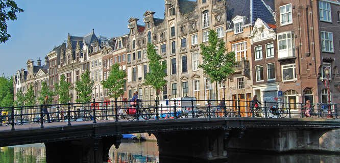 第 九天：充满活力且历史悠久的阿姆斯特丹