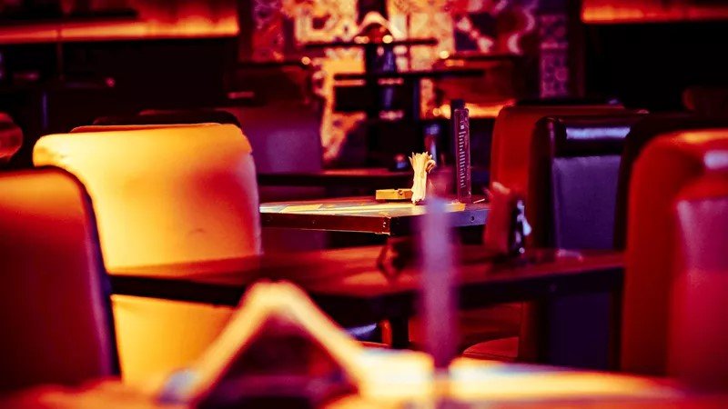 第5天 ： 穿过勃艮第葡萄酒产区前往巴黎  琉森  巴黎